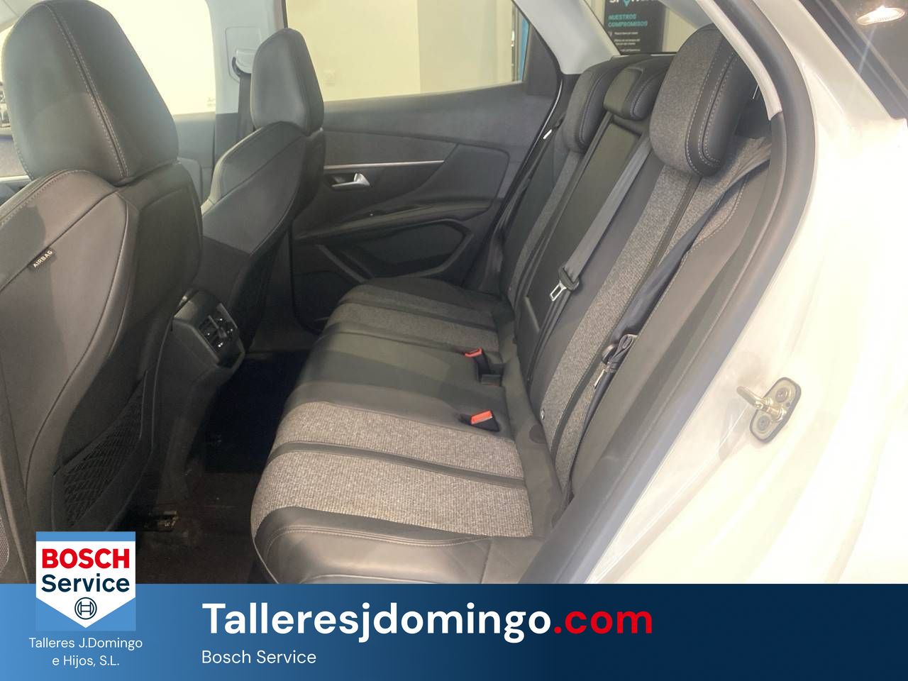 Peugeot 3008  1.5L BlueHDi 96kW (130CV) S&S Allure - Foto 11