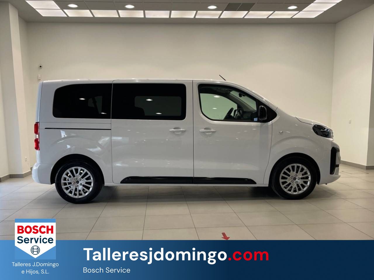 Peugeot Traveller   Standard BlueHDi 180 EAT8 Business - Foto 5