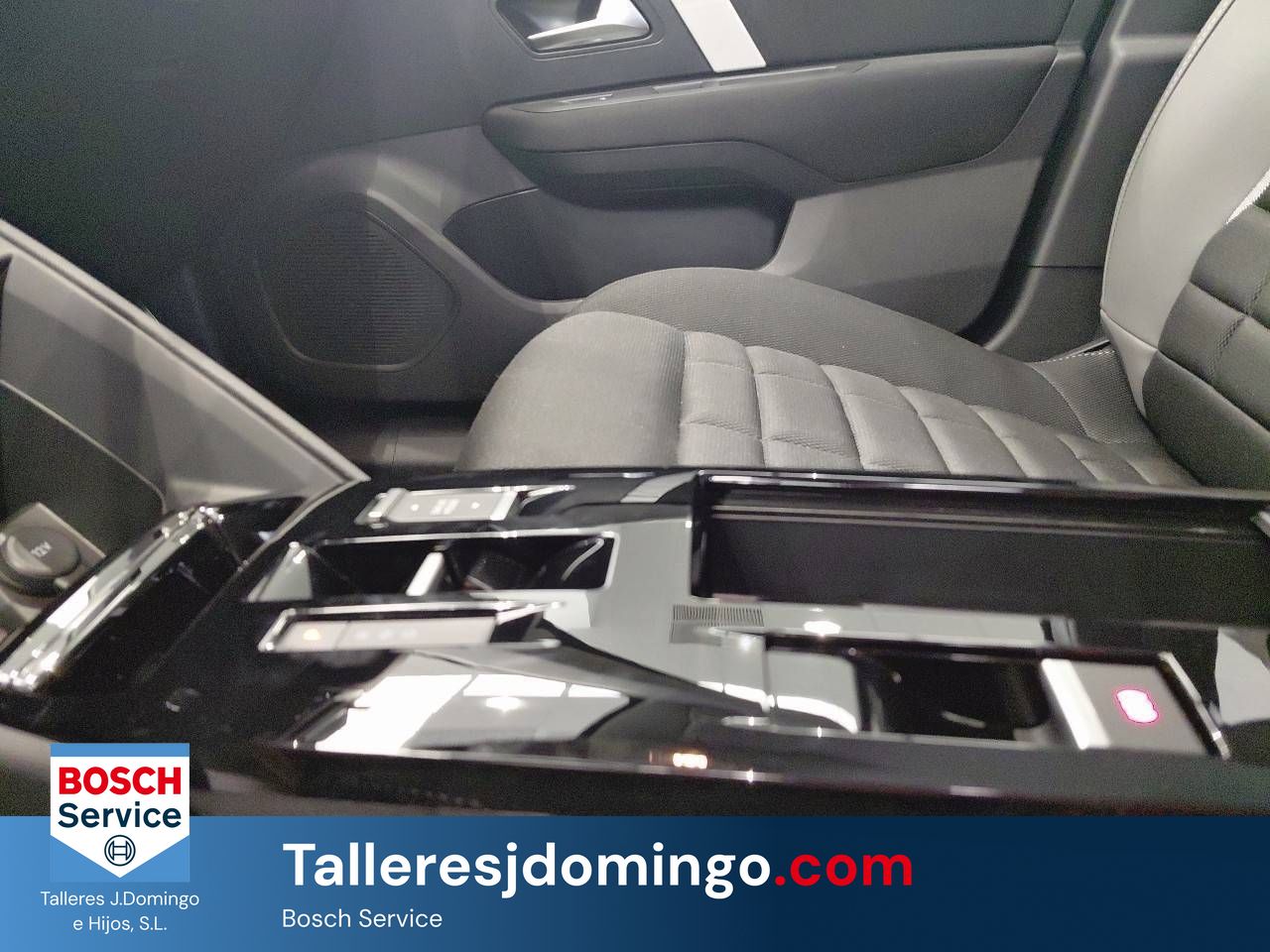 Citroën C4  Hybrid 145 ë-DCS6 Business Edition - Foto 15