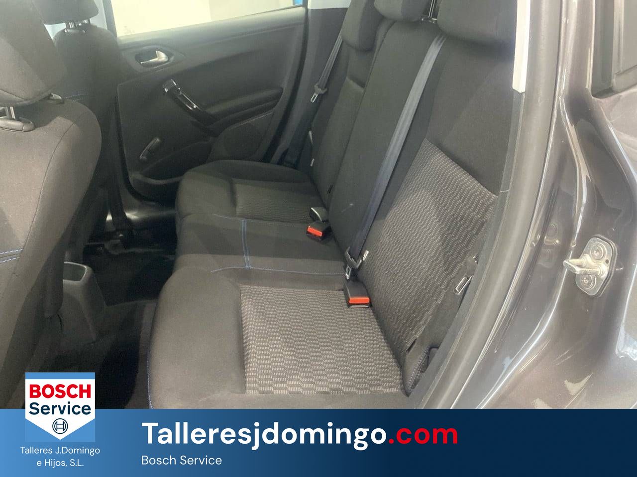 Peugeot 208  5P  1.6 BlueHDi 73KW (100CV) Style - Foto 11