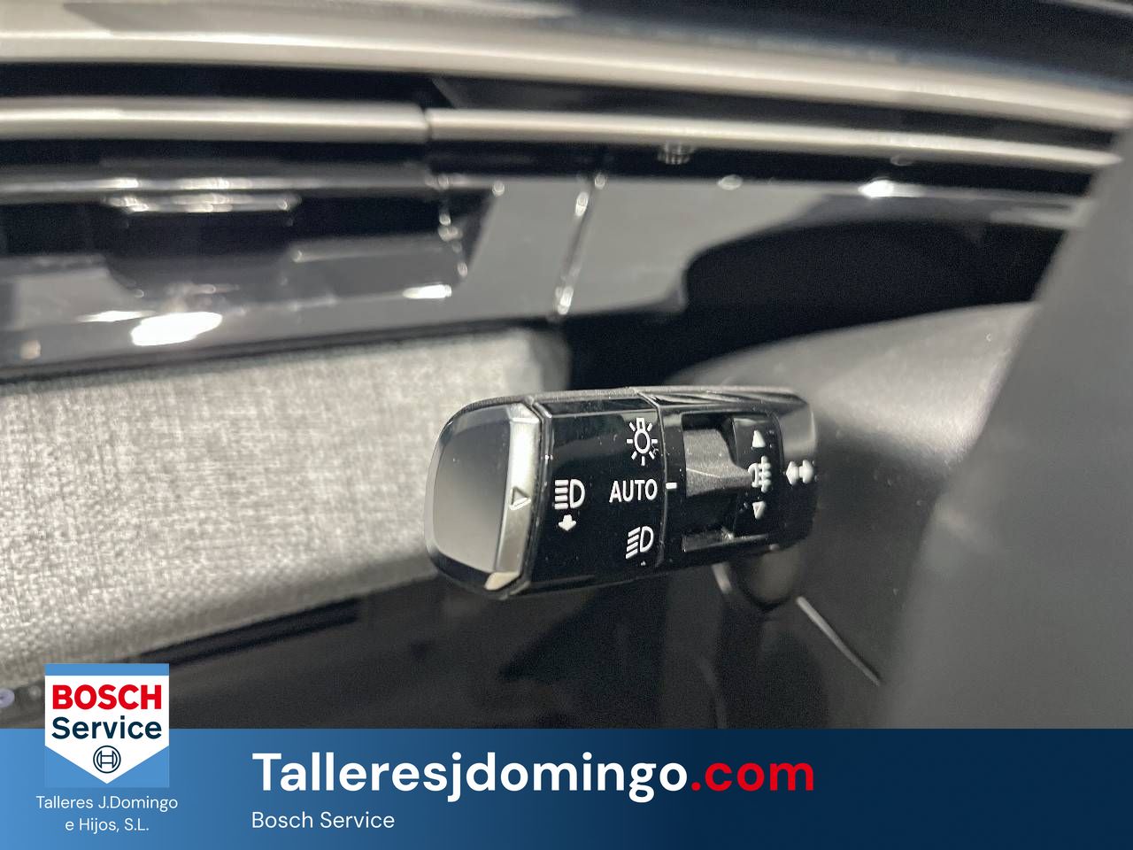 Peugeot 3008  1.2 107KW  eDCS6 Allure - Foto 15