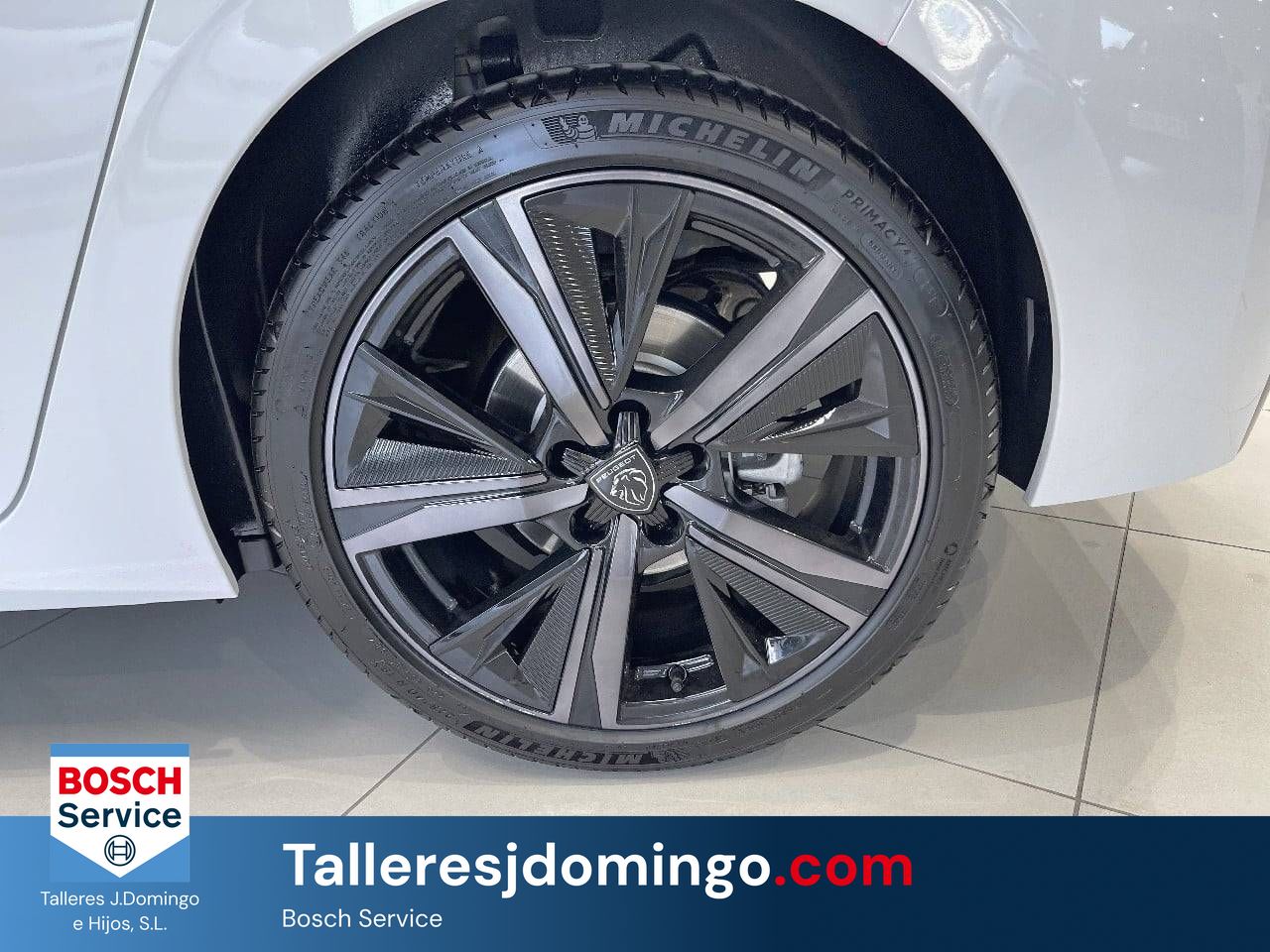 Peugeot 308  5P  Hybrid 136 e-DCS6 GT - Foto 12