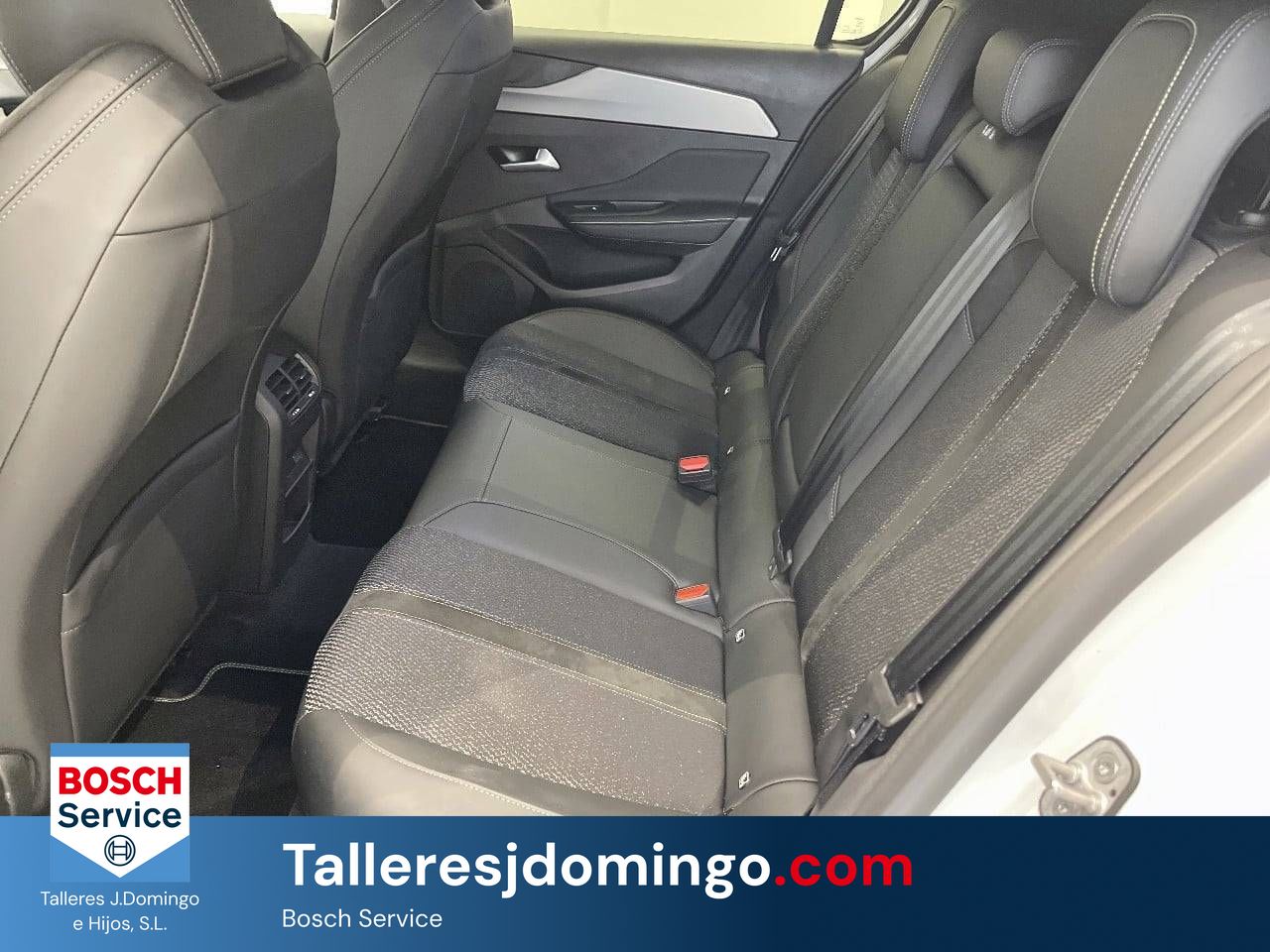 Peugeot 308  5P  Hybrid 136 e-DCS6 GT - Foto 11