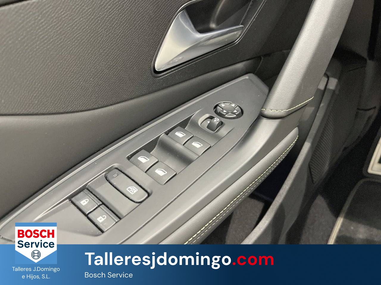 Peugeot 308  5P  Hybrid 136 e-DCS6 GT - Foto 13