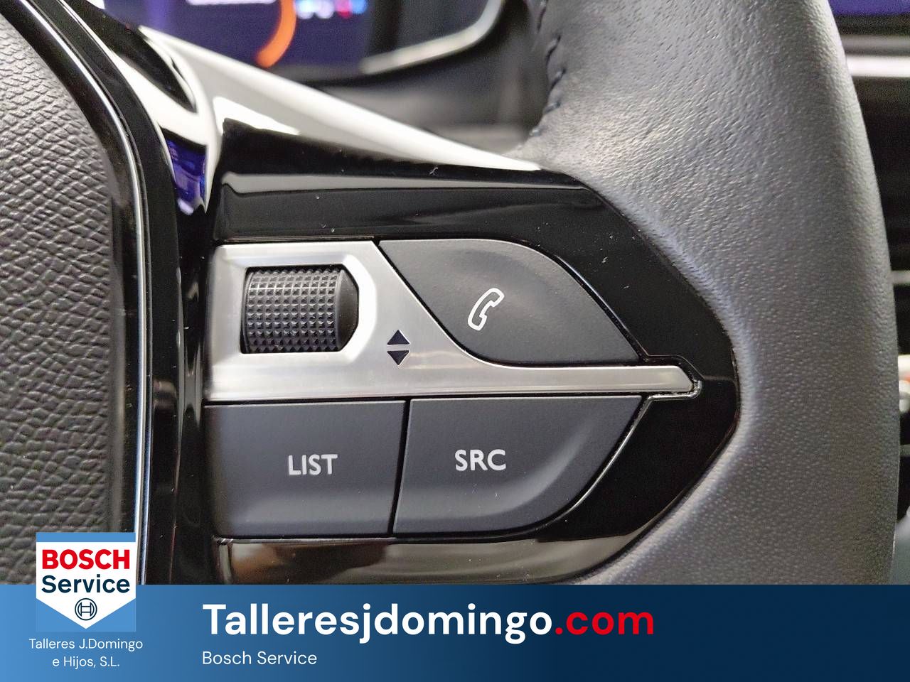 Peugeot 208   Puretech 100 Allure - Foto 17