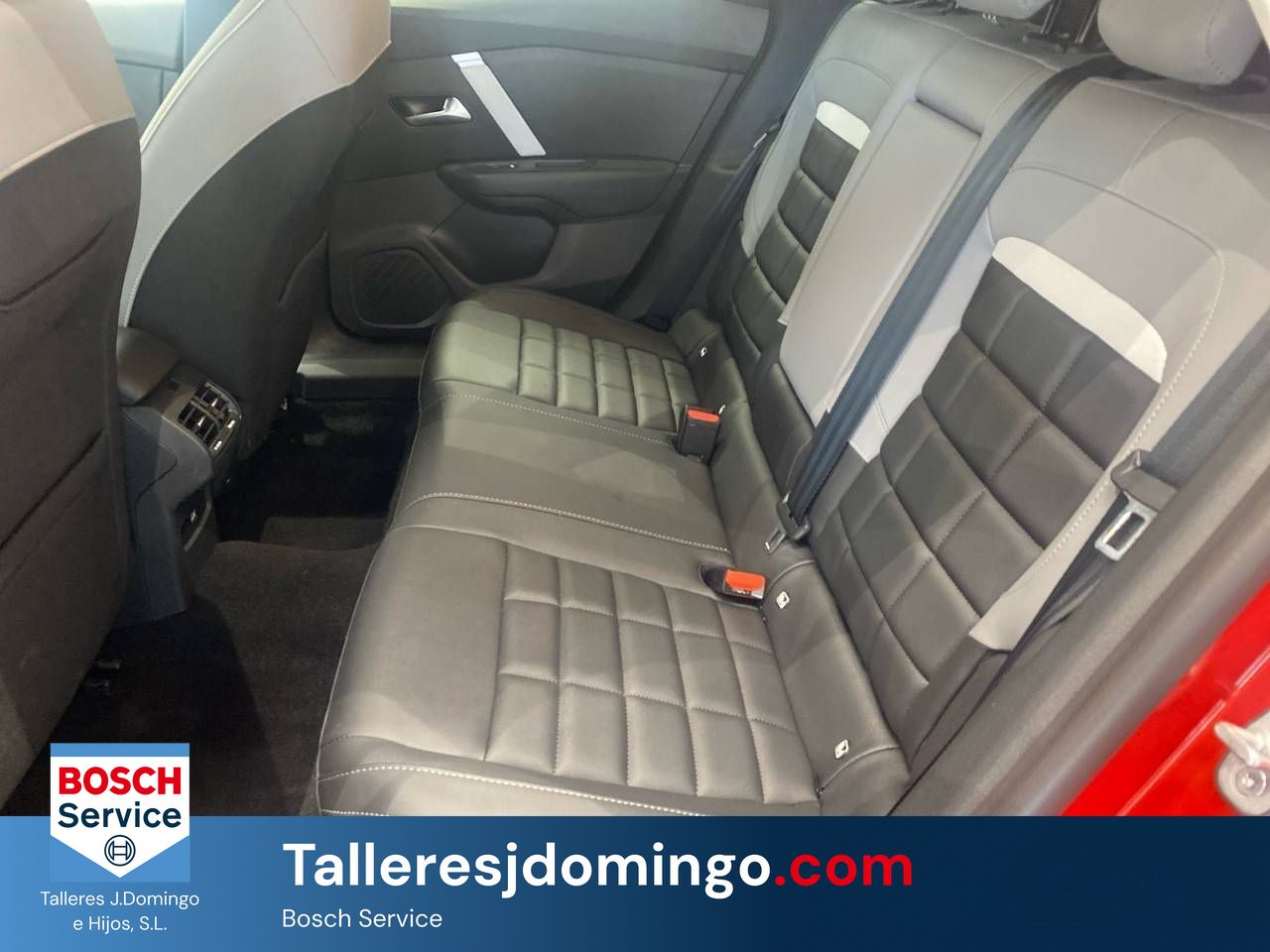 Citroën C4  Hybrid 145 ë-DCS6 Max - Foto 11