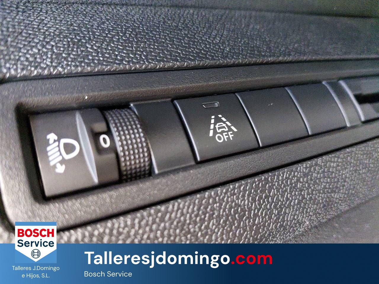 Peugeot 3008  1.5 BlueHDi 96kW (130CV) S&S  EAT8 Allure - Foto 15