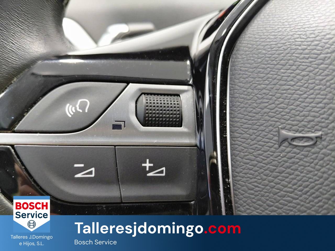 Peugeot 3008  1.5 BlueHDi 96kW (130CV) S&S  EAT8 Allure - Foto 21