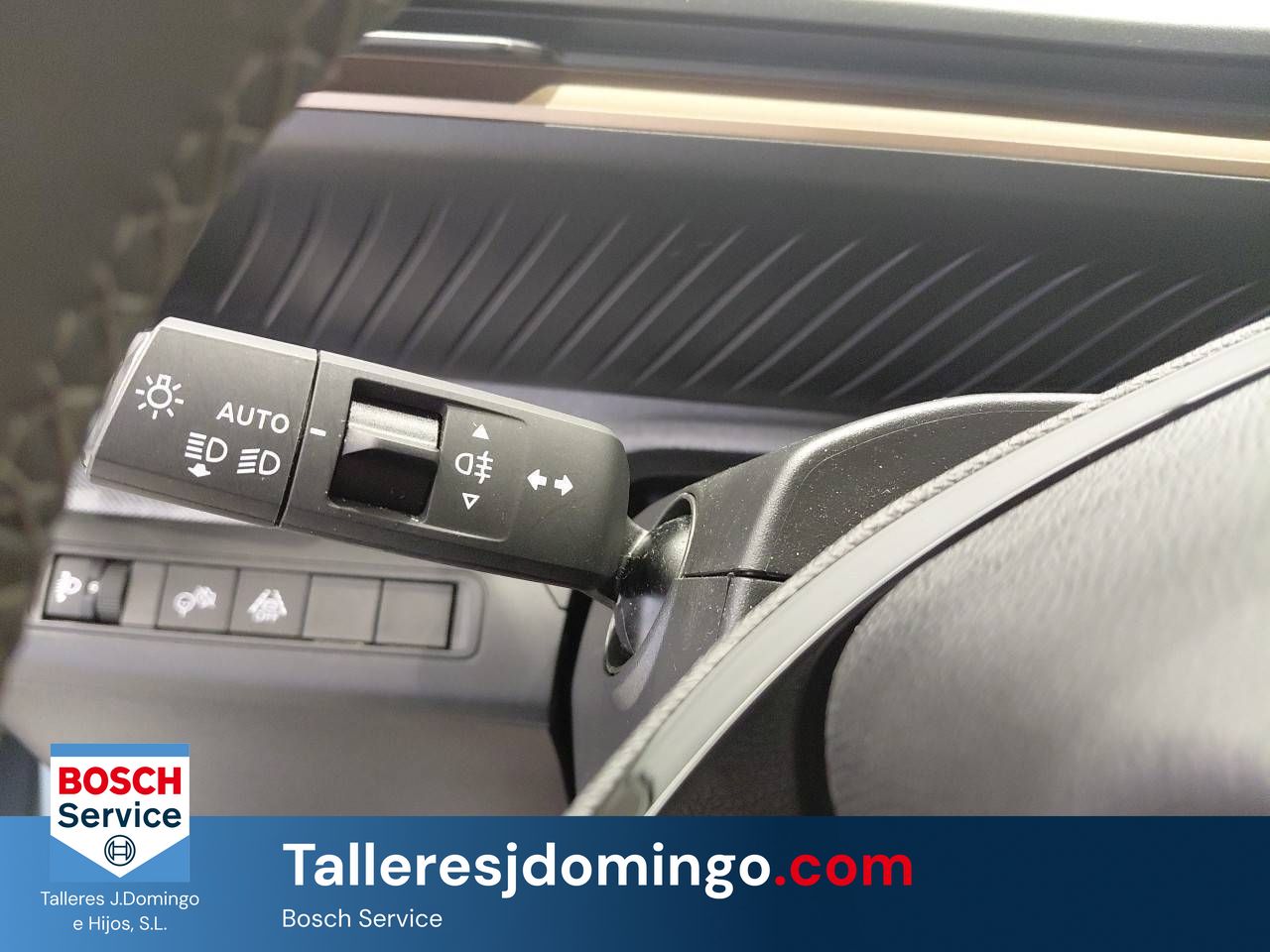 Citroën C3 Aircross  Hybrid 145 ë-DCS6 Plus - Foto 25