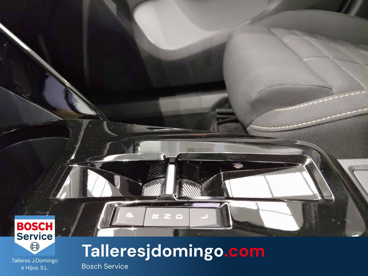 Citroën C3 Aircross  Hybrid 145 ë-DCS6 Plus - Foto 15