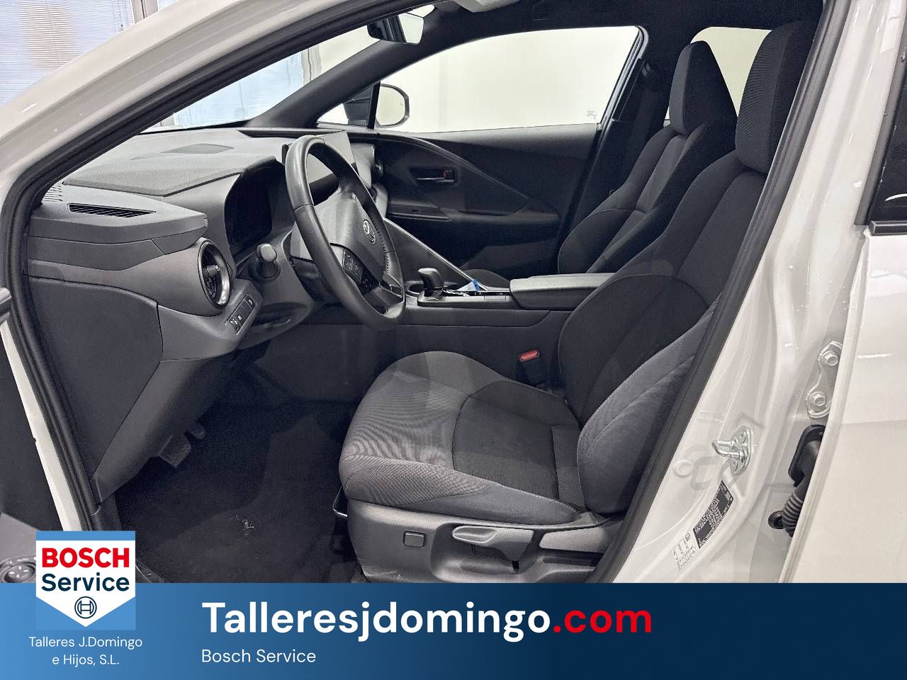Toyota C-HR  2.0 200H Premiere Edition - Foto 10