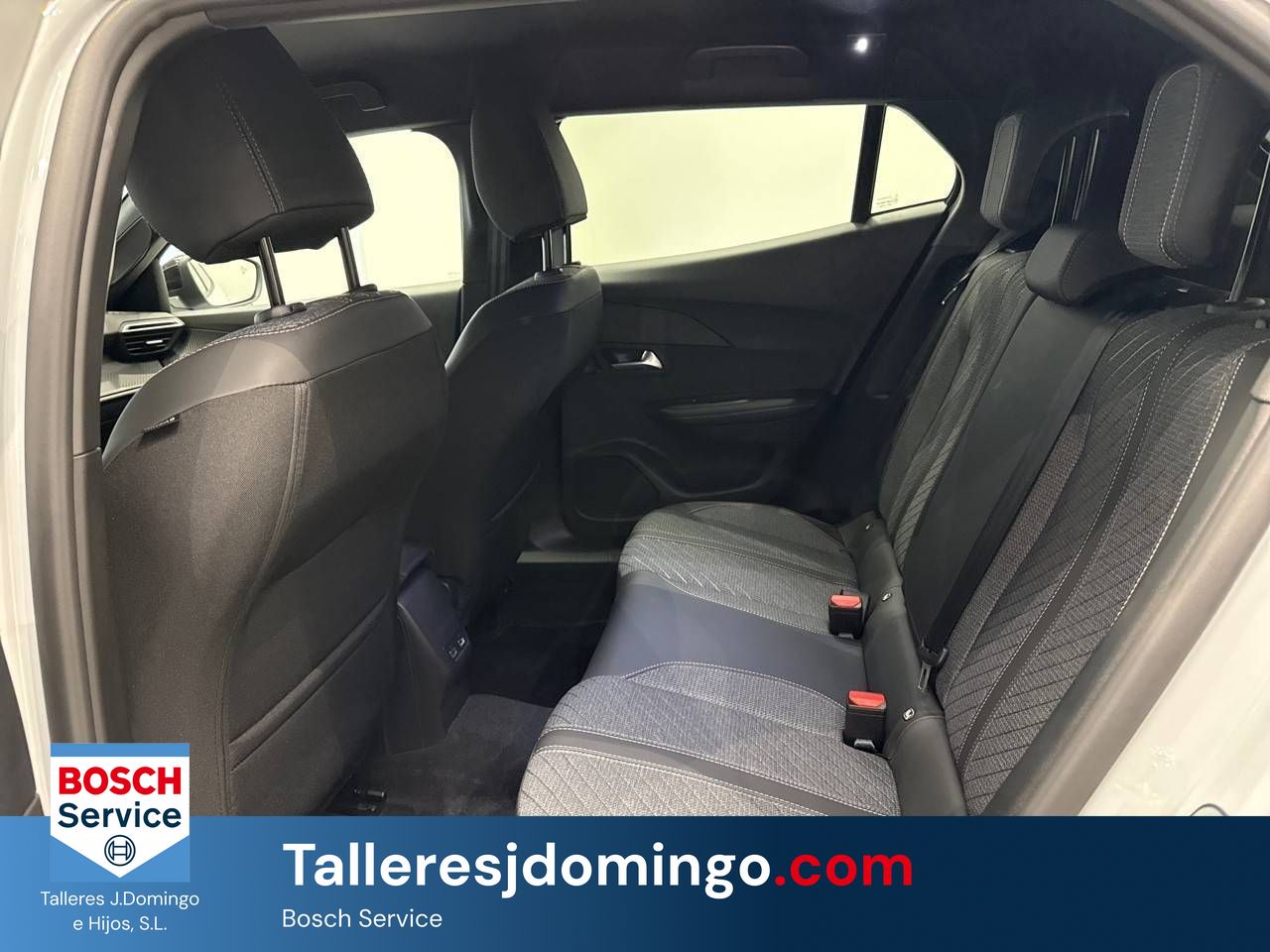 Peugeot 2008  N2008  Hybrid 145 eDCS6 Allure - Foto 11