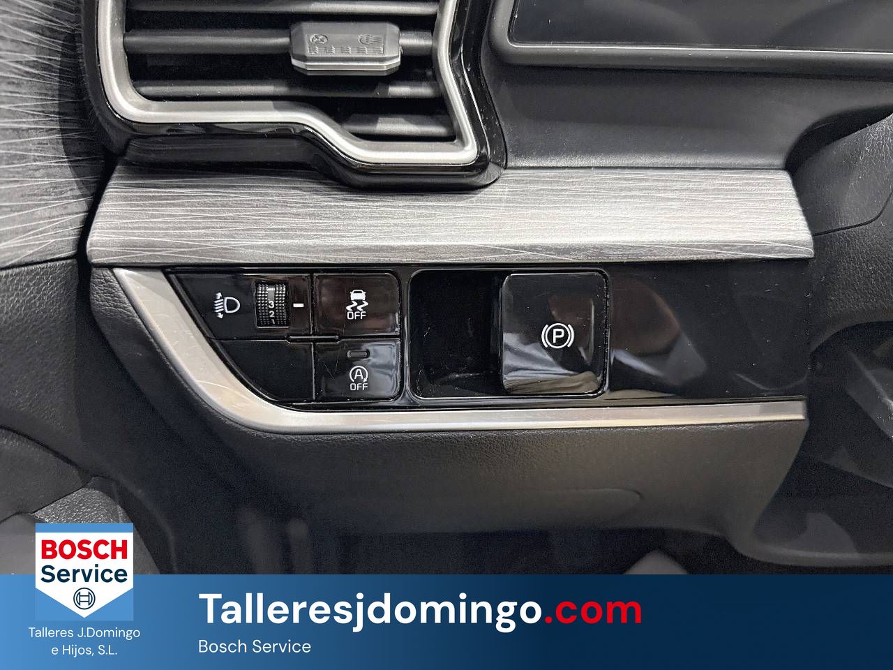 Kia Sportage  1.6 CRDi MHEV 100kW (136CV)  4x4 Business - Foto 14