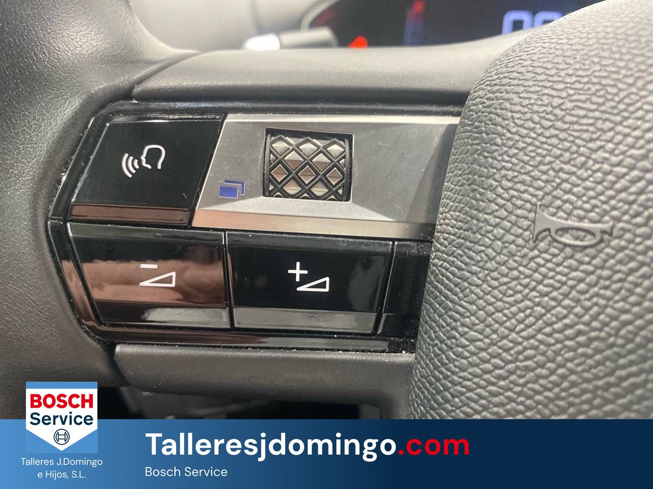 DS DS 3  PureTech 96 kW Automático Rivoli - Foto 24