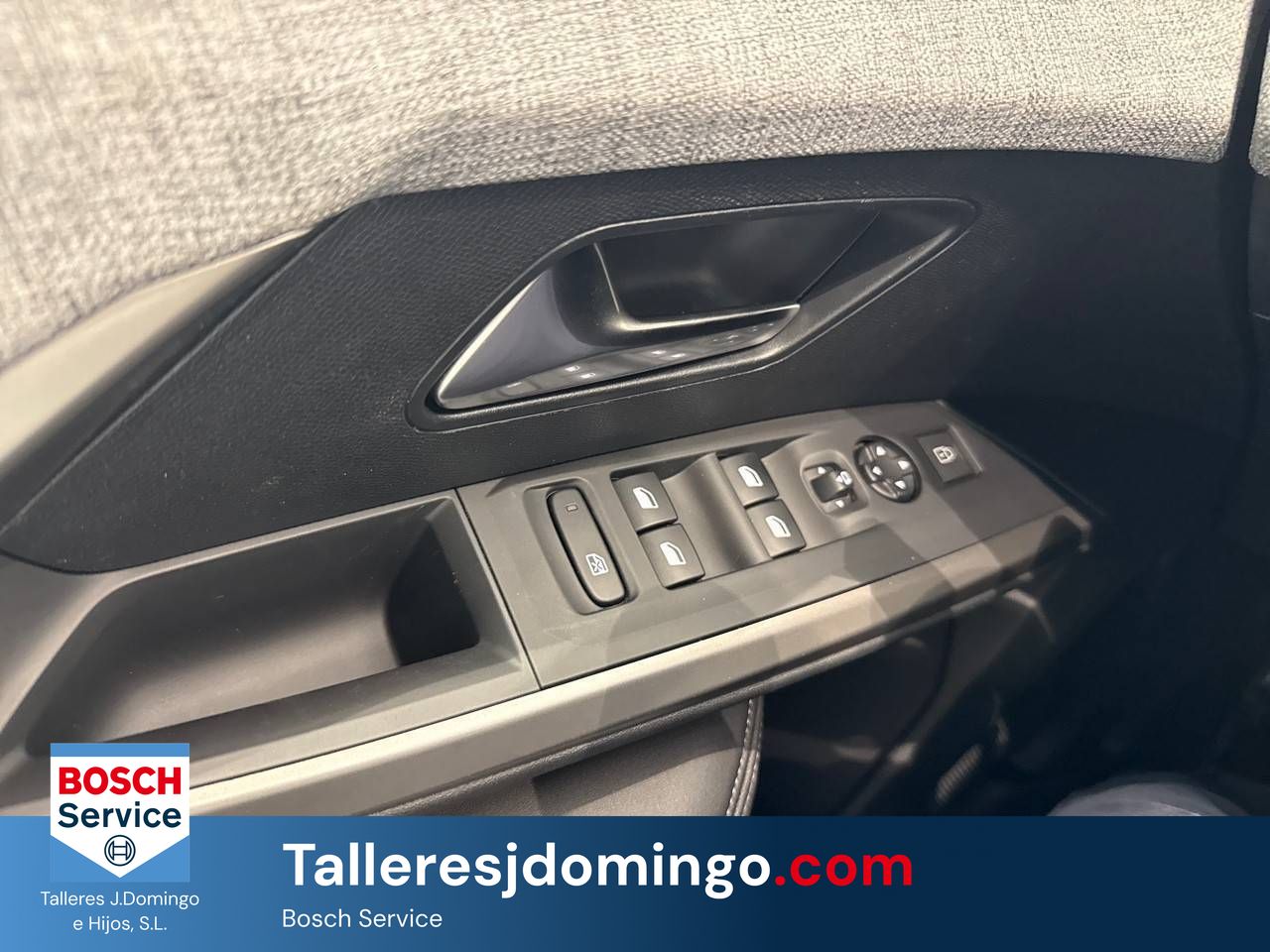 Peugeot 5008  1.2 107KW  eDCS6 Allure - Foto 14