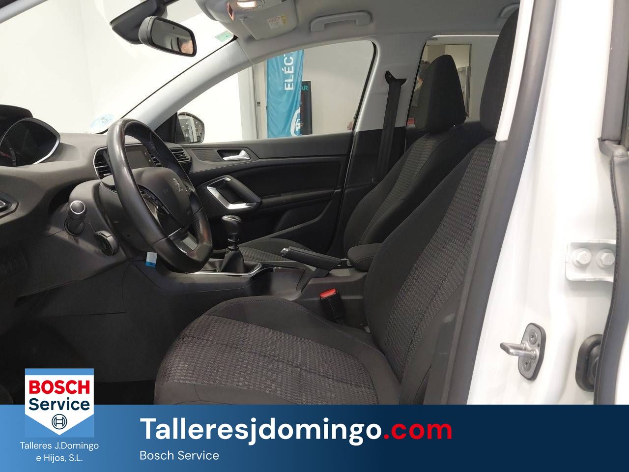 Peugeot 308  5p  BlueHDi 130 S&S Style - Foto 10