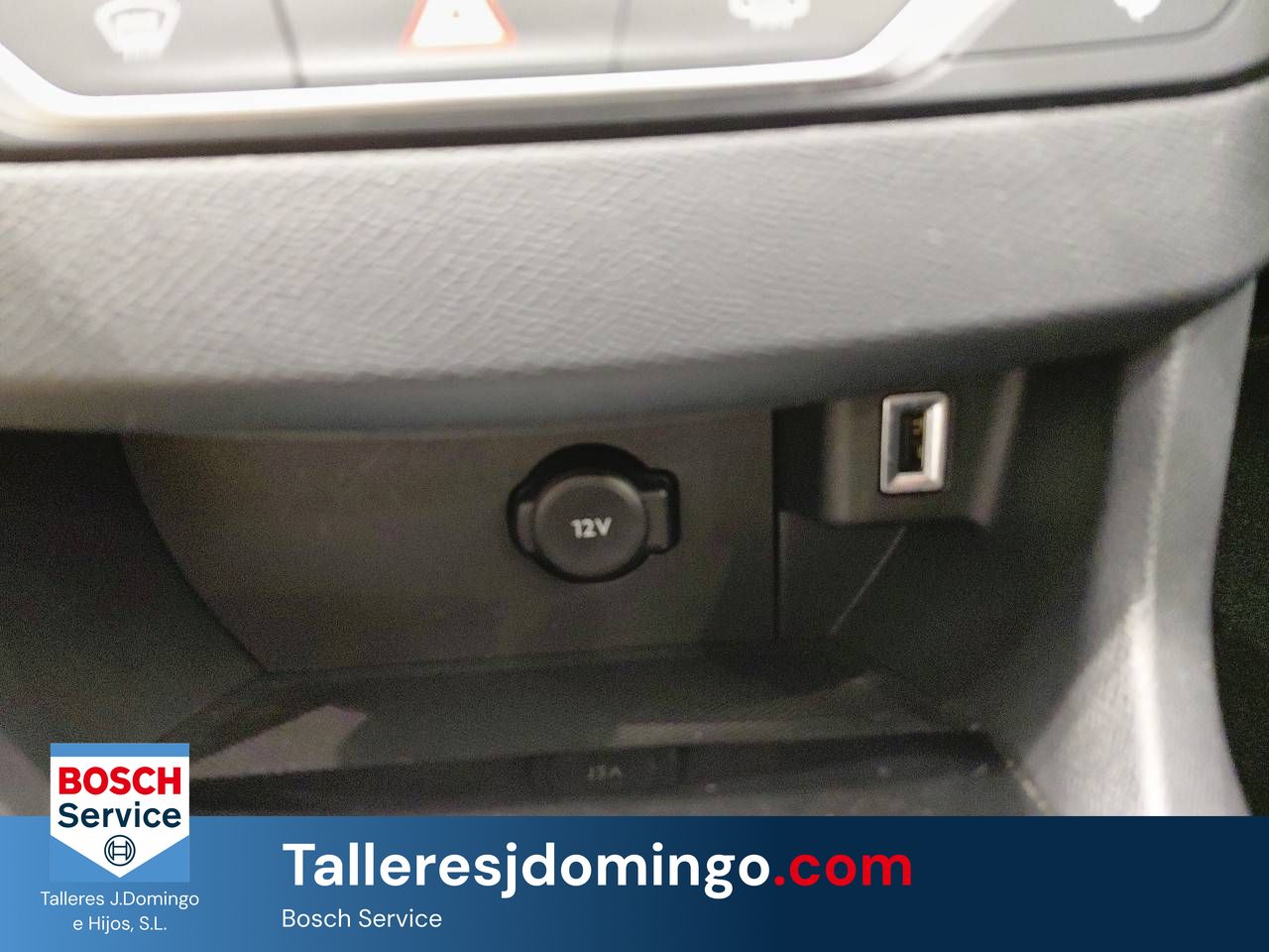 Peugeot 308  5p  BlueHDi 130 S&S Style - Foto 22