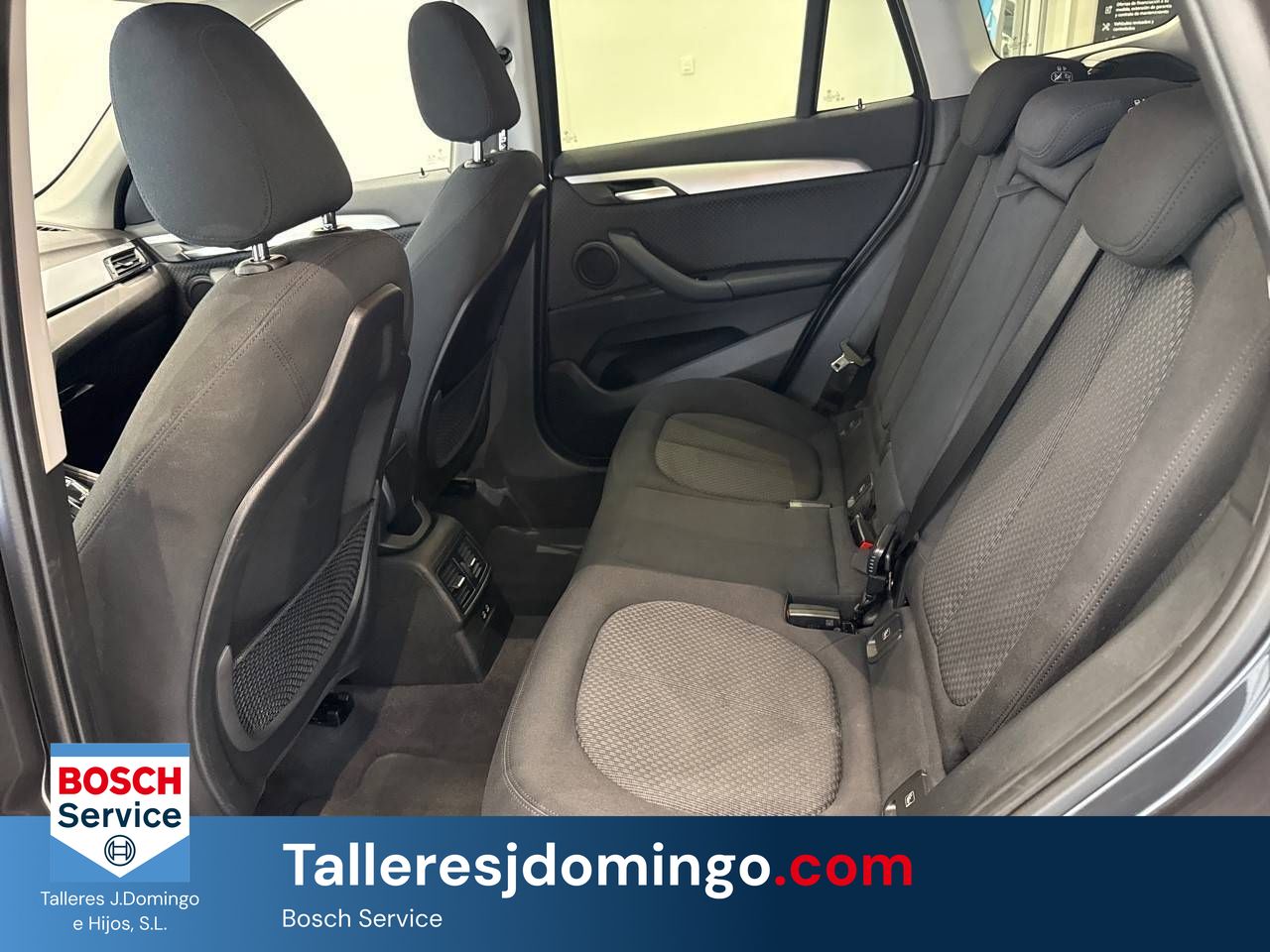 BMW X1  sDrive18dA Corporate - Foto 11