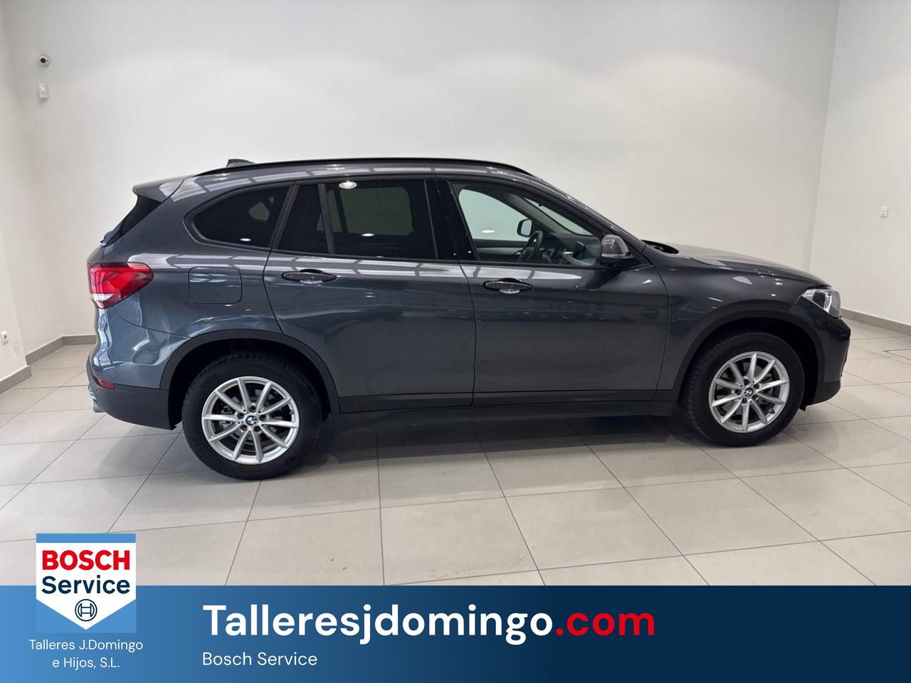 BMW X1  sDrive18dA Corporate - Foto 5