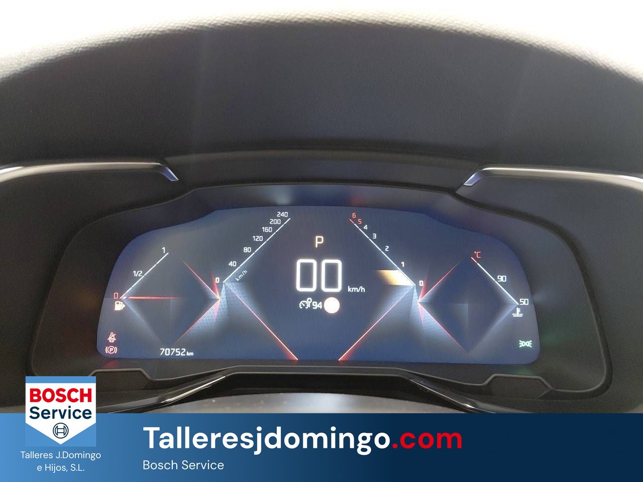 DS DS 7  BlueHDi DE 96kW (130CV) AT. PERF.LINE Performance Line - Foto 24
