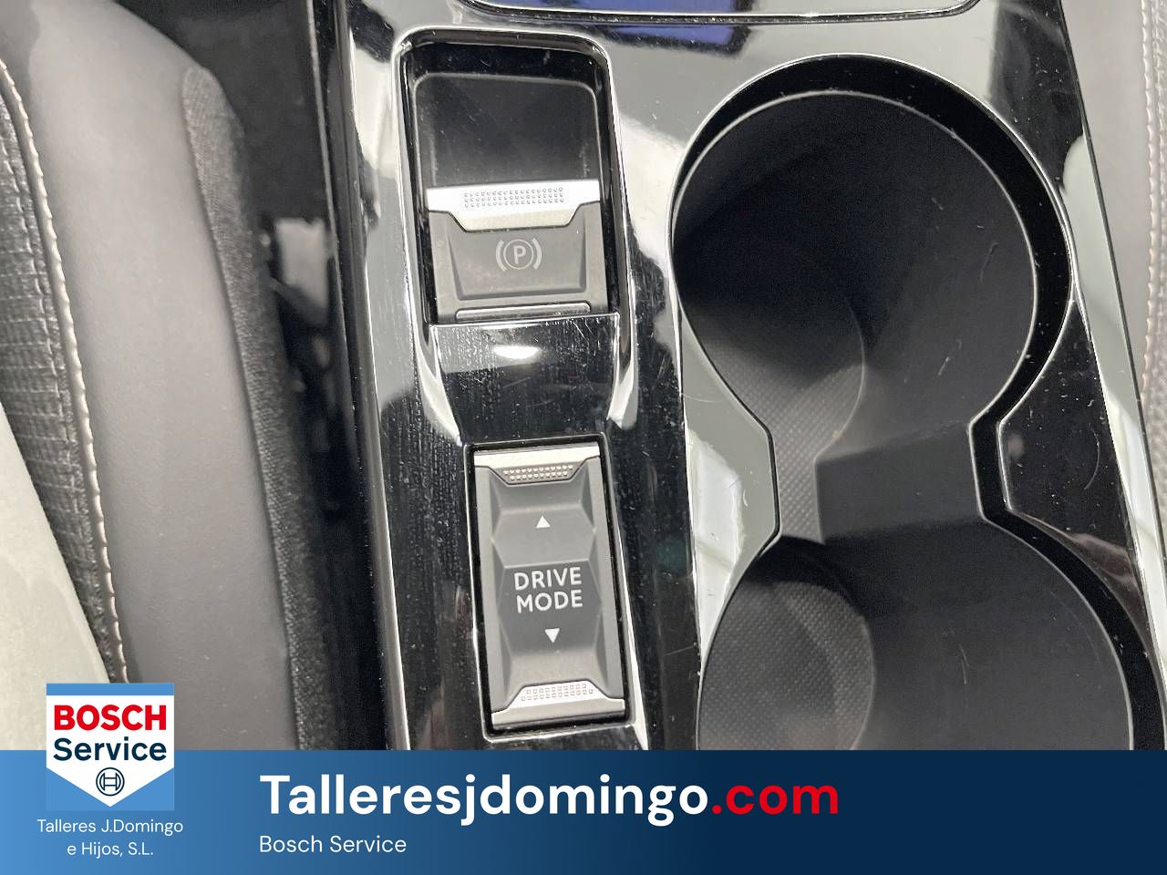 Peugeot 2008  N2008  Hybrid 136 eDCS6 Allure - Foto 24