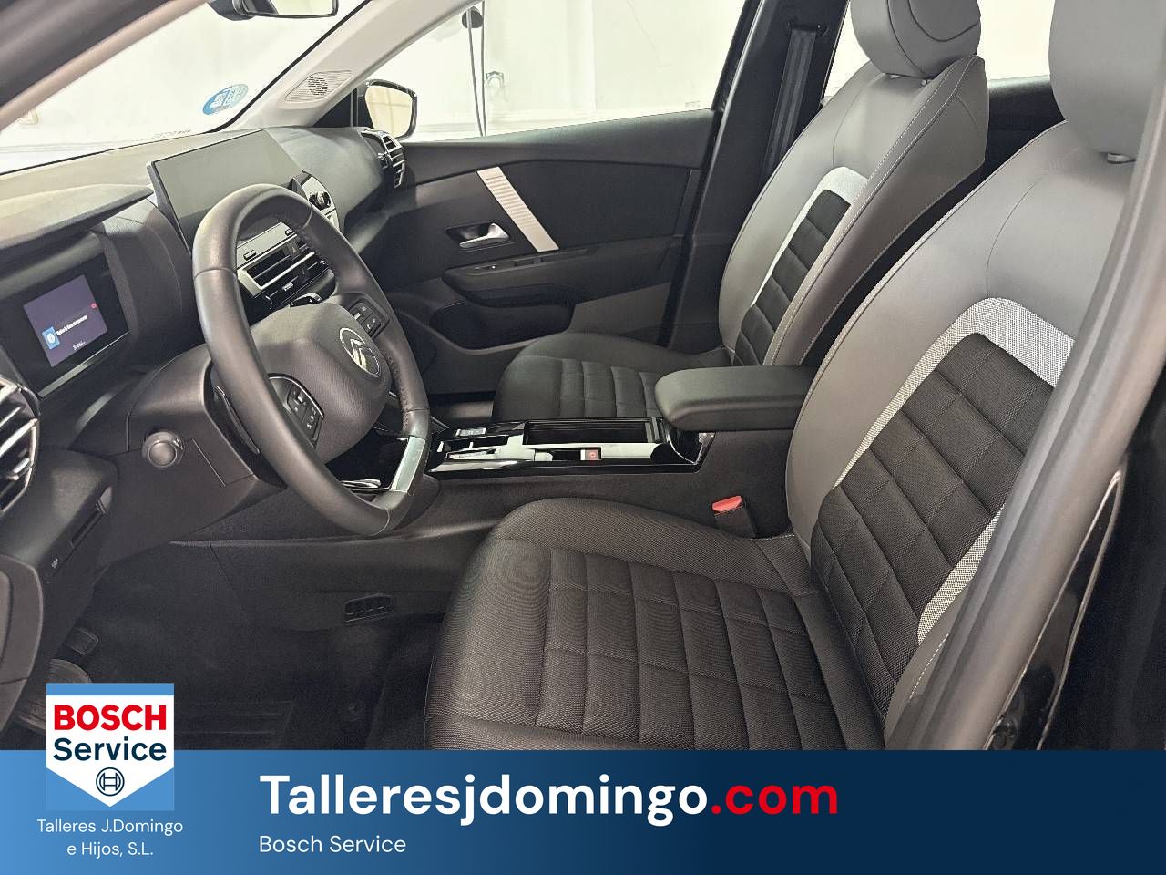 Citroën C4  Hybrid 136 e-DCS6 Plus - Foto 10