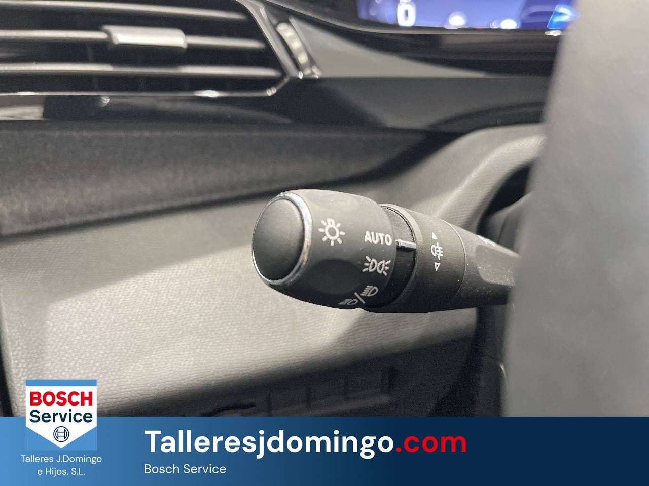 Peugeot 408  408  HYBRID 136 eDCS6 Allure - Foto 14