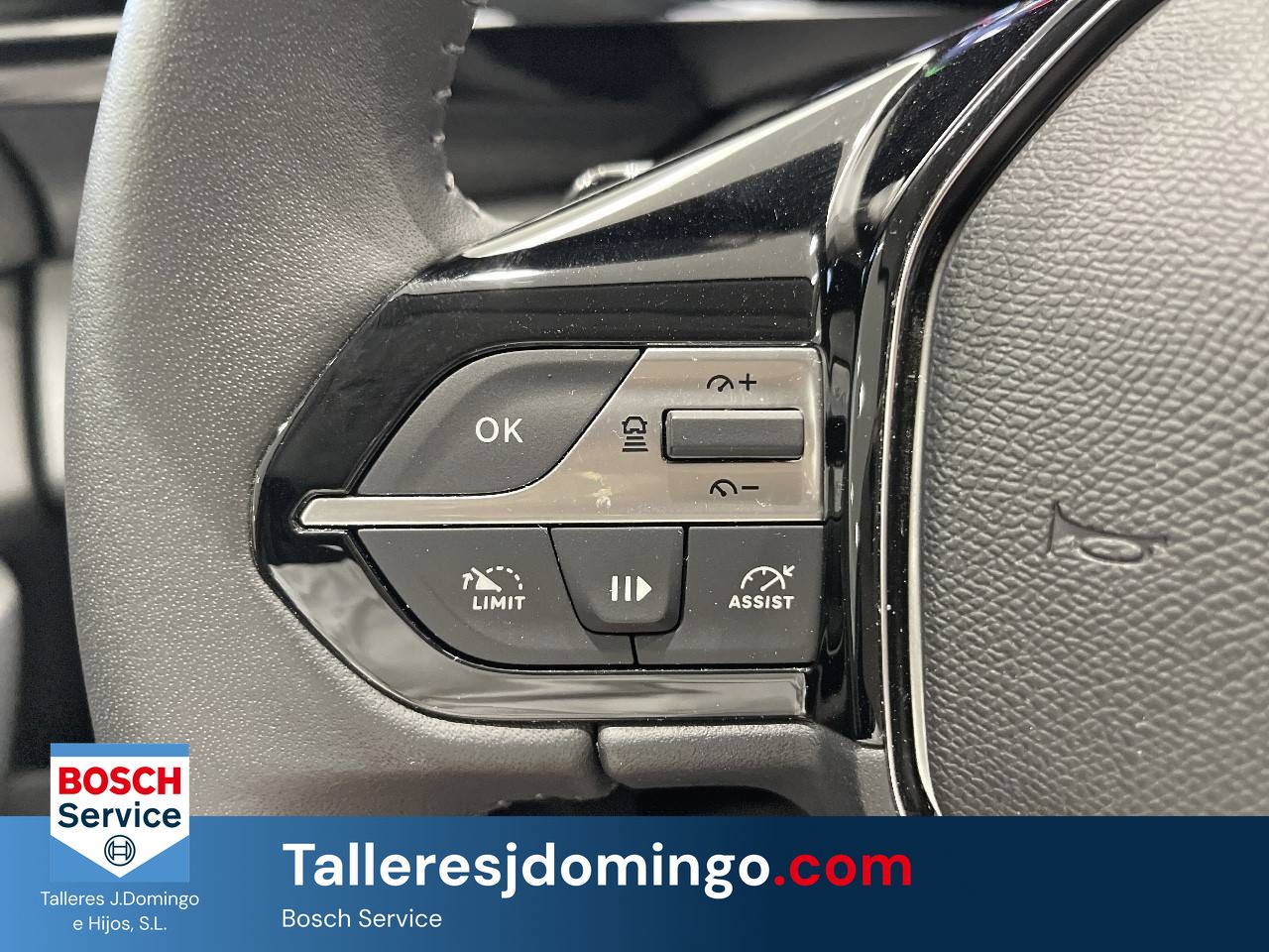 Peugeot 408  408  HYBRID 136 eDCS6 Allure - Foto 16
