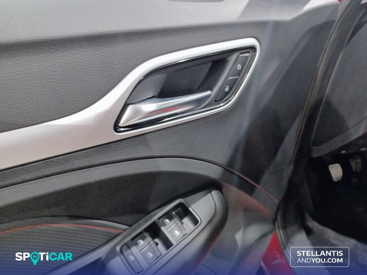 MG ZS  1.5 Comfort - Foto 13