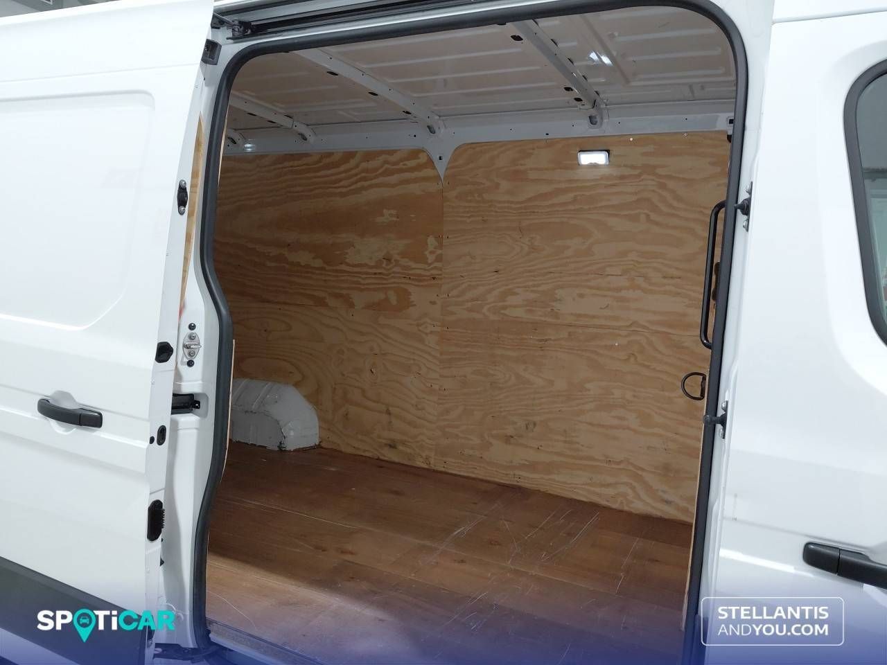 Nissan Interstar  L3H2 3,5T 2.3dCi 96kW FWD Acenta - Foto 17