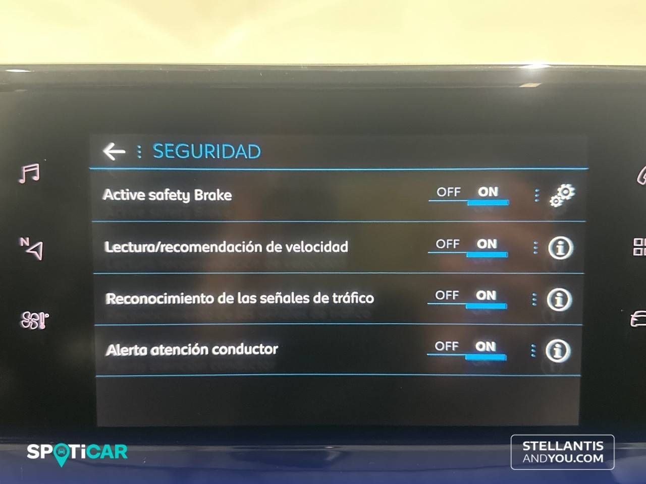 Peugeot 208  PureTech 73kW (100CV) EAT8 Allure Pack - Foto 25