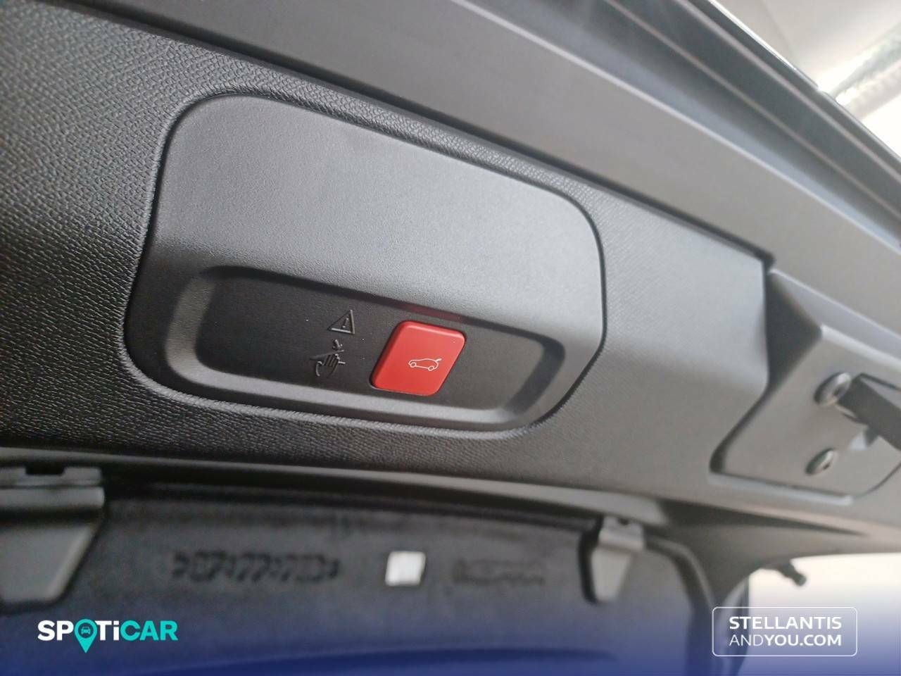 Peugeot 408  408  HYBRID eDCS6 GT - Foto 13