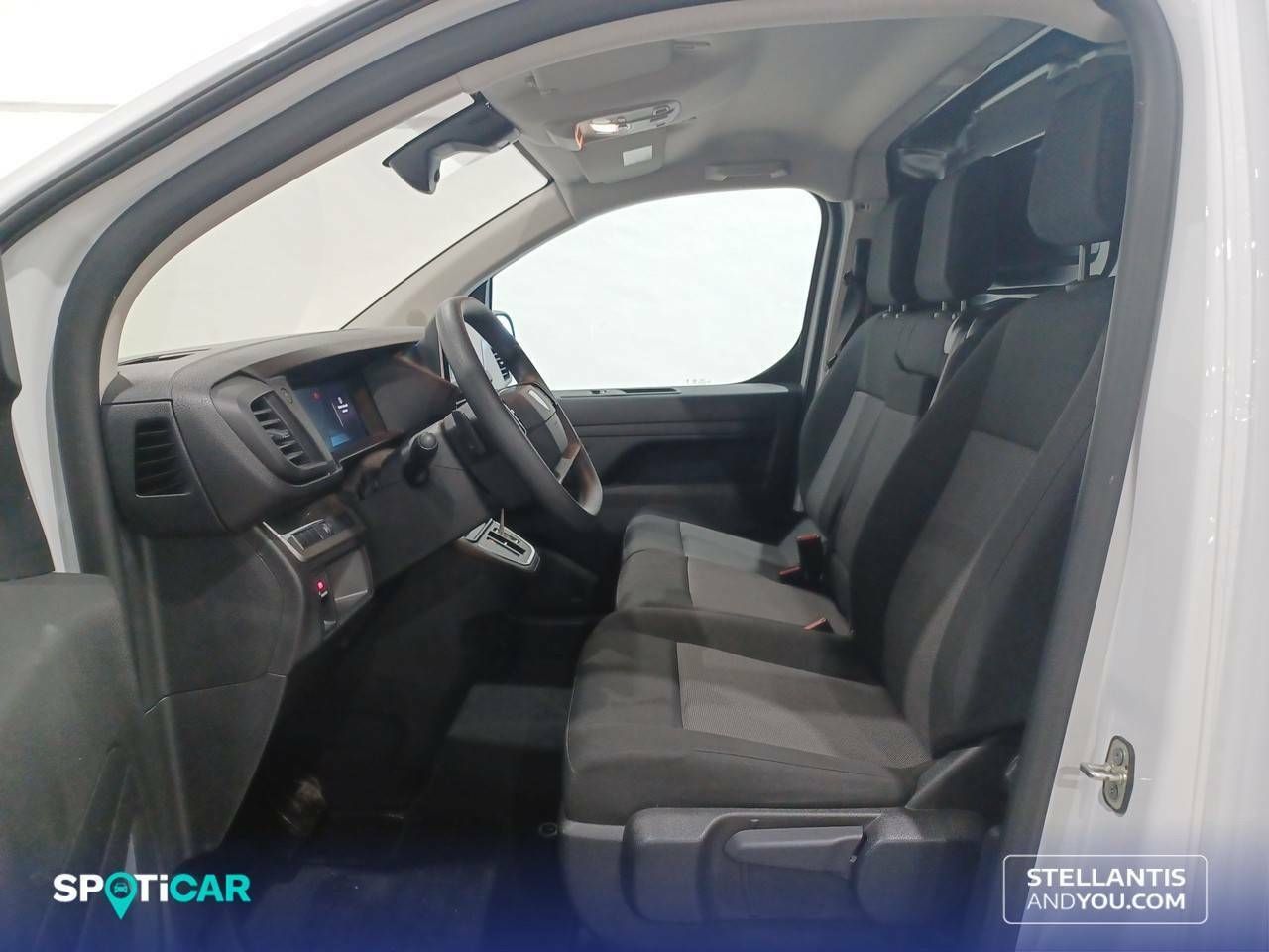 Peugeot Expert eExpert 3 eExpert Furgón 100kW Batería 75kWh Std - - Foto 10