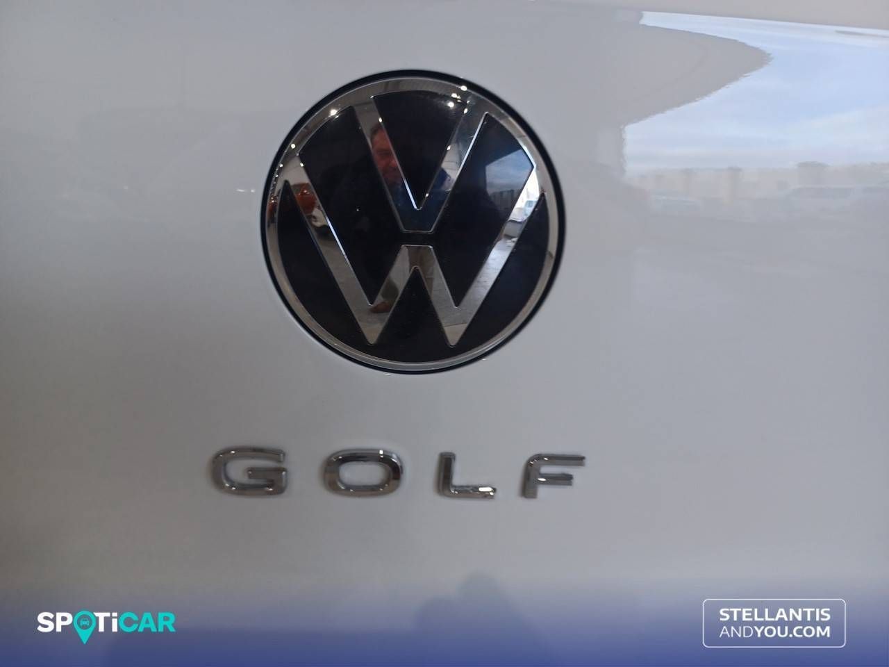 Volkswagen Golf   1.0 TSI 81kW (110CV) Life - Foto 24