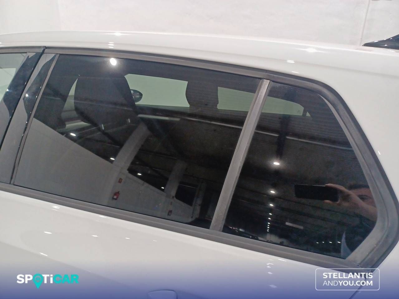 Volkswagen Golf   1.0 TSI 81kW (110CV) Life - Foto 23