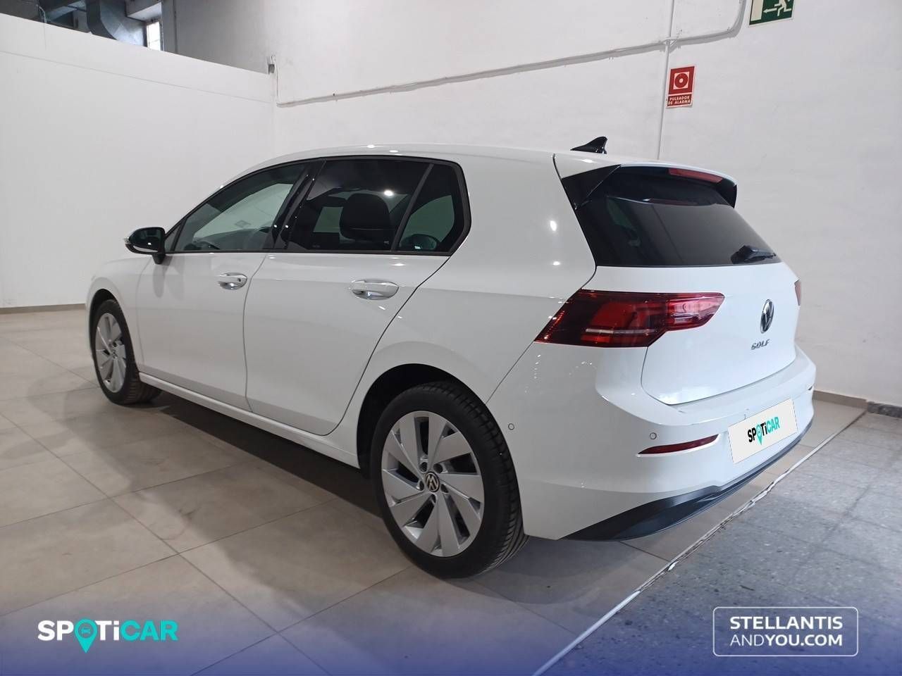 Volkswagen Golf   1.5 TSI 85kW (115CV) 