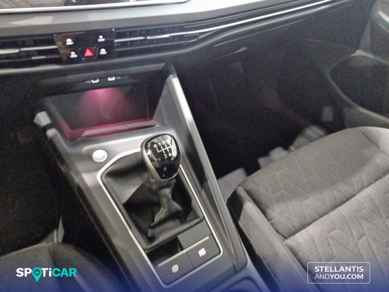 Volkswagen Golf   1.5 TSI 85kW (115CV) 