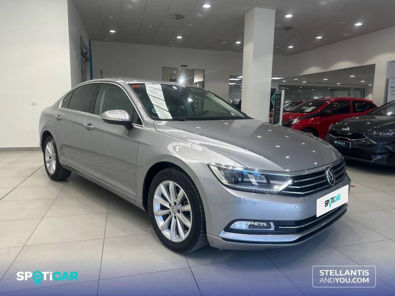 Volkswagen Passat   2.0 TDI 110kW (150CV) DSG Advance - Foto 4
