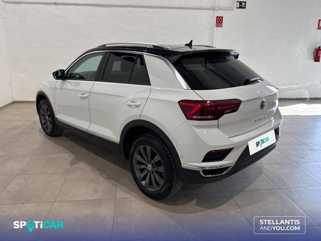 Volkswagen T-Roc   1.5 TSI 110kW (150CV) DSG Sport - Foto 8