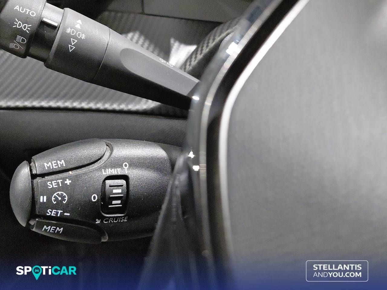 Peugeot 2008   Puretech 130 S&S BVM6 Allure - Foto 20