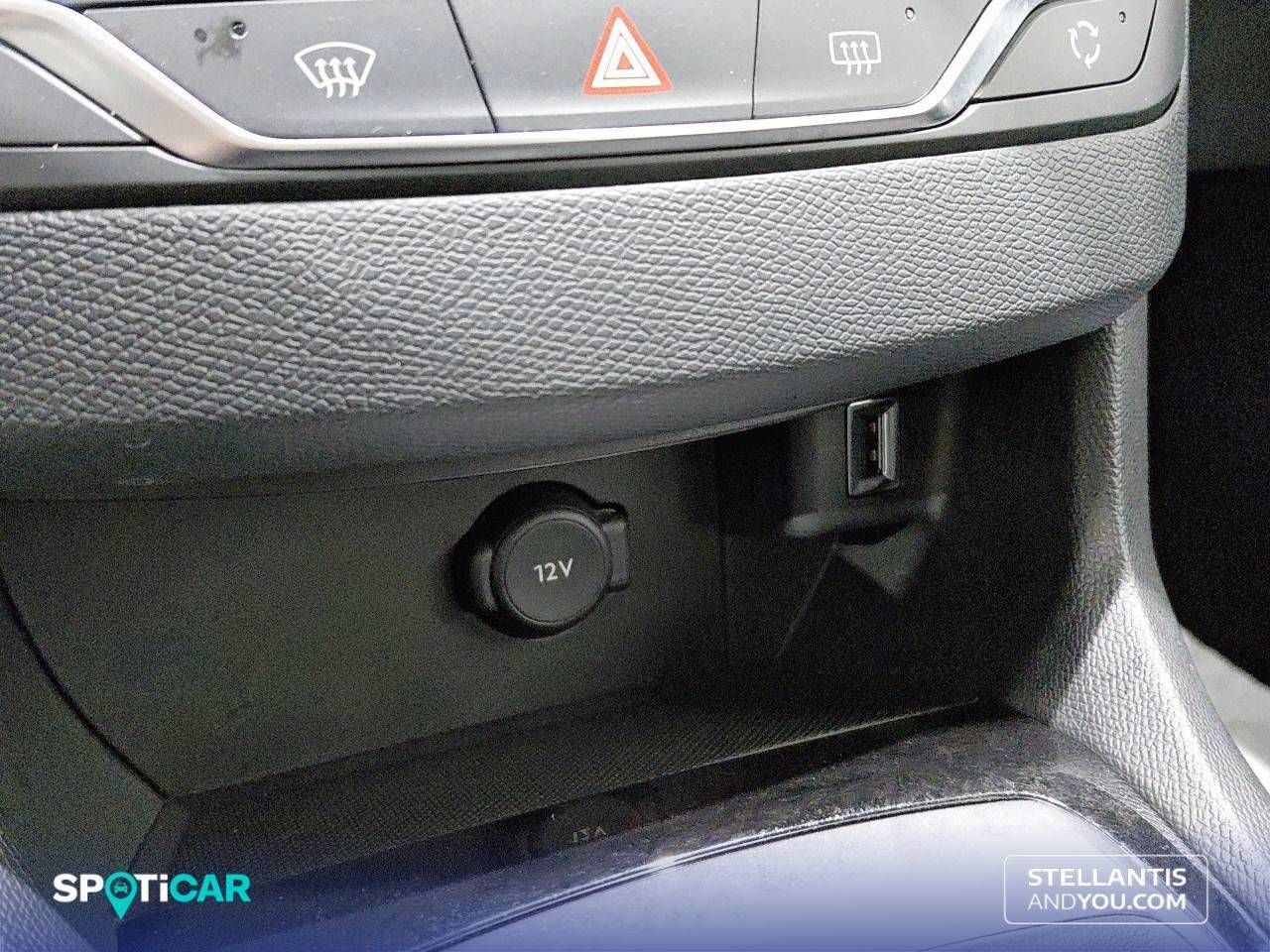 Peugeot 308  5p  1.6 BlueHDi 73KW (100CV) Active - Foto 21