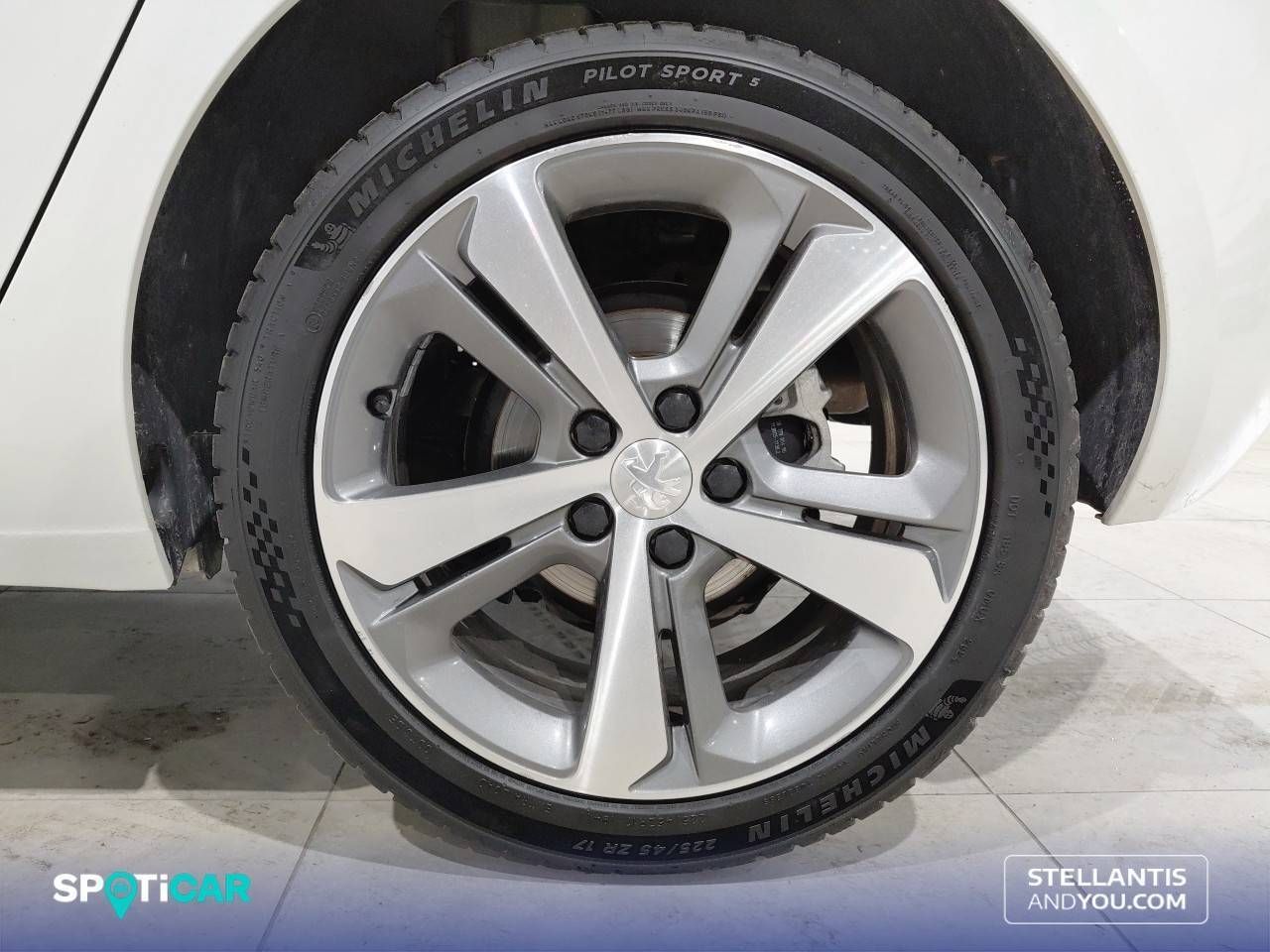 Peugeot 308  5p  1.6 BlueHDi 73KW (100CV) Active - Foto 12