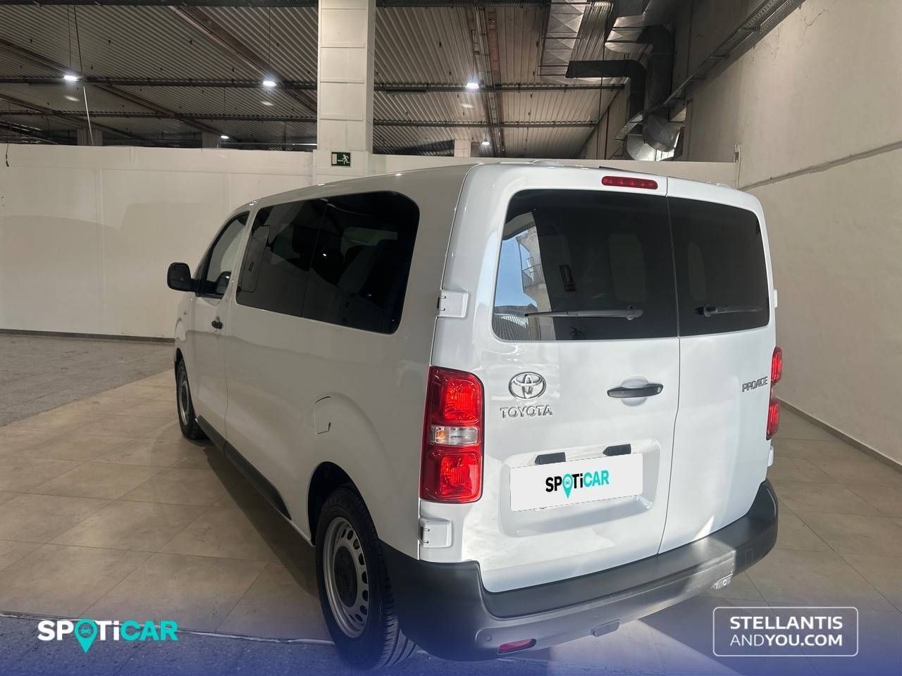 Toyota Proace Verso  2.0D 145CV  COMBI 6 1PL 2PT L1 GX - Foto 8