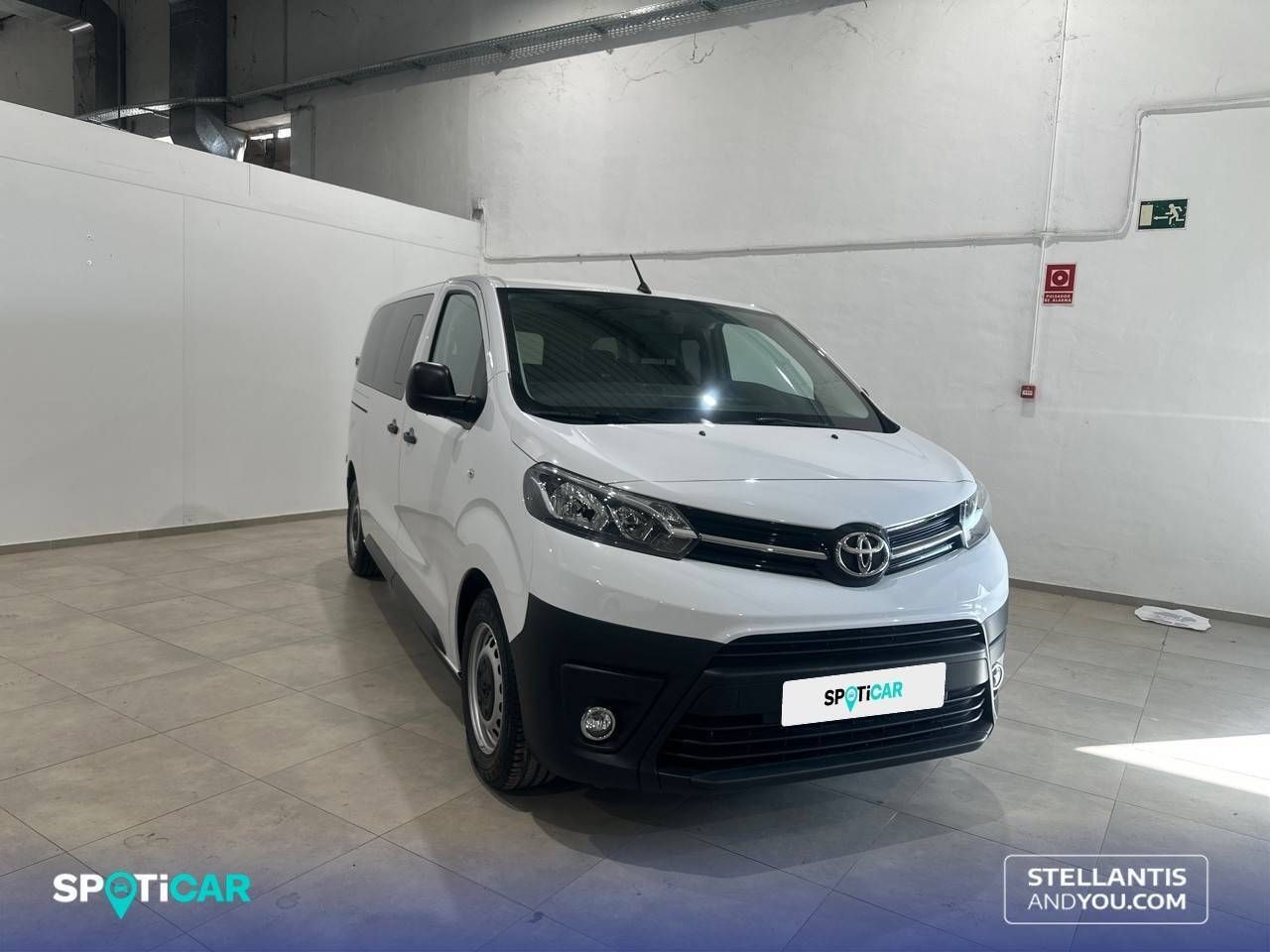 Toyota Proace Verso  2.0D 145CV  COMBI 6 1PL 2PT L1 GX - Foto 4