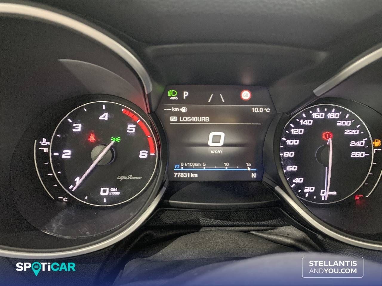 Alfa Romeo Stelvio  2.2 Diésel 140kW (190CV)  Q4 Sprint - Foto 24