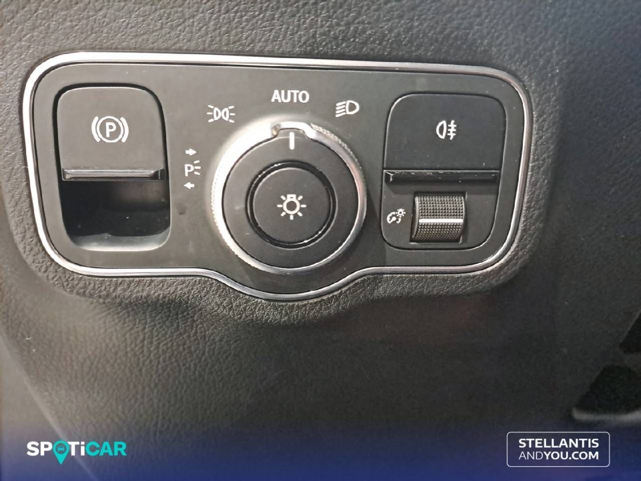 Mercedes Clase B  B 200 d - - Foto 14