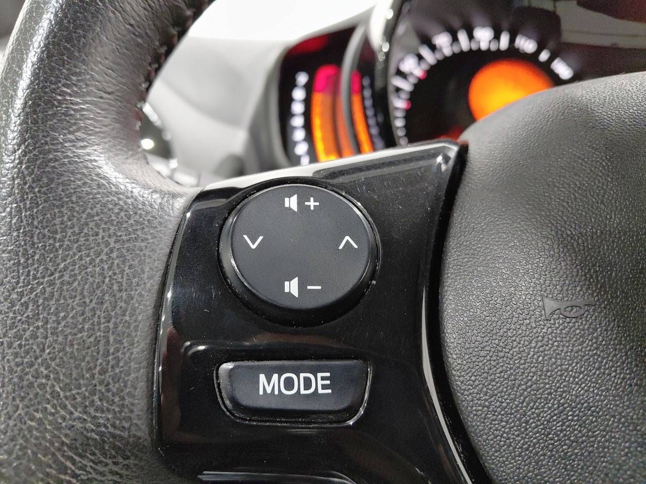 Peugeot 108   VTi 52kW (72CV) Top! Allure - Foto 15