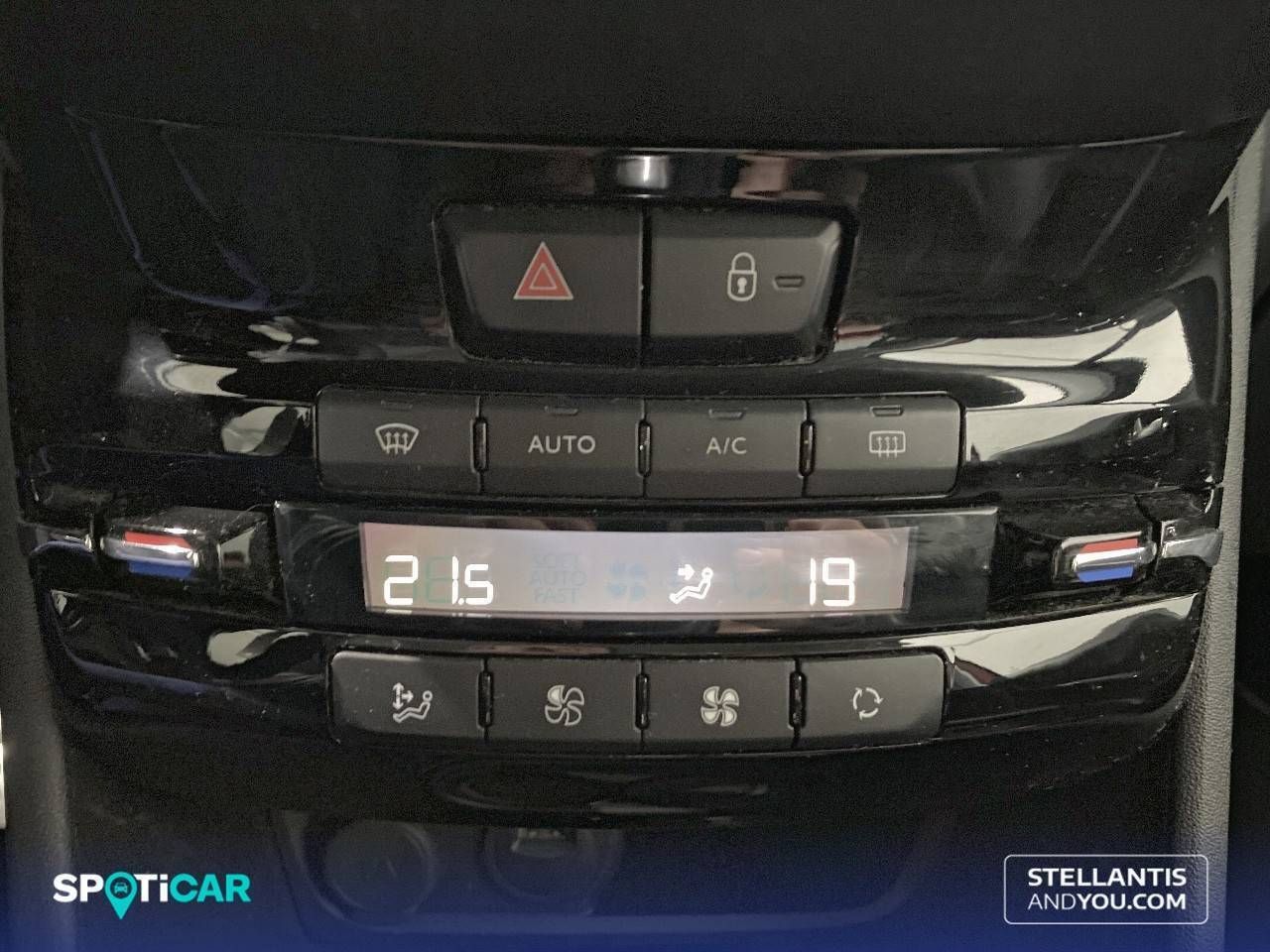 Peugeot 2008   PureTech 110 S&S 6 Vel. MAN GT Line - Foto 16