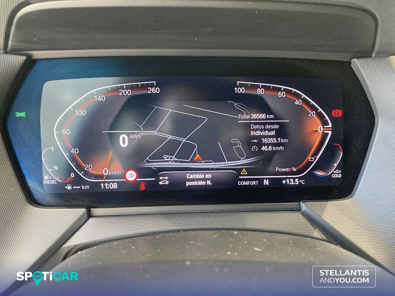 BMW Serie 1  118d  Auto. Business - Foto 25