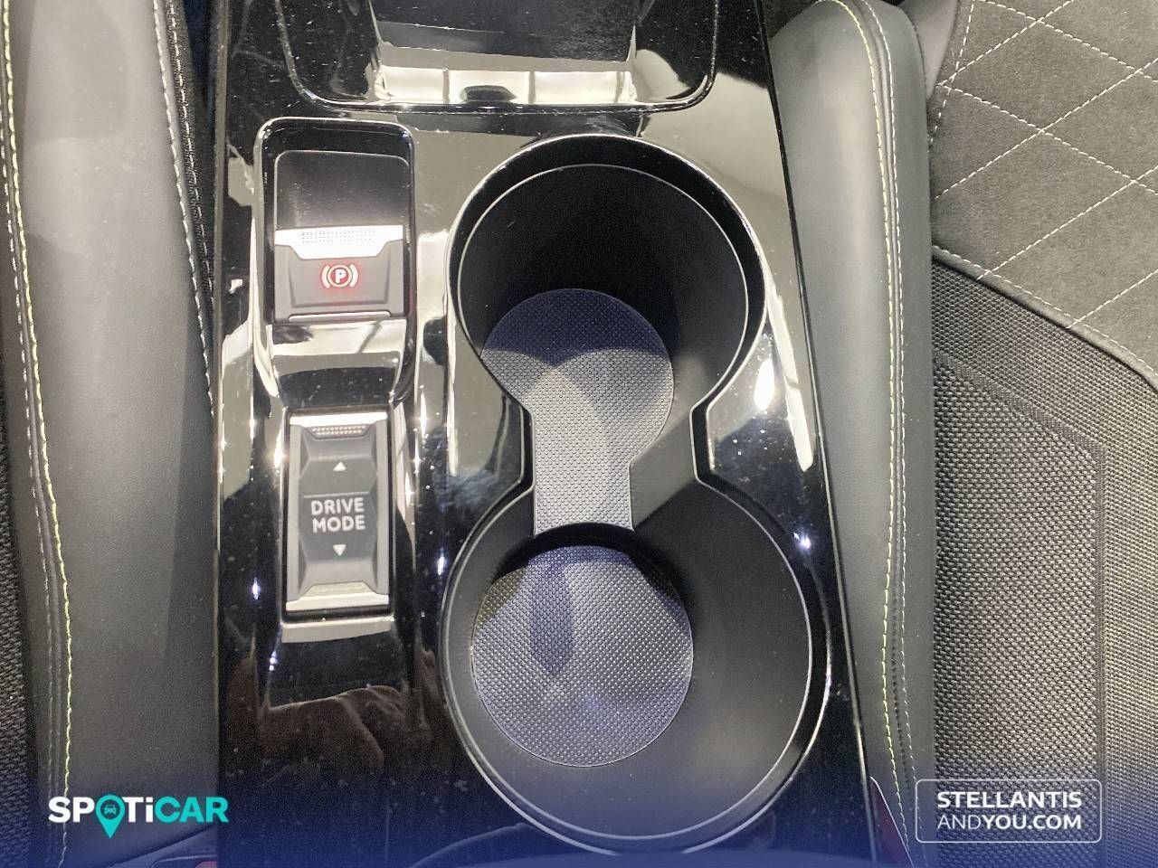 Peugeot 208  PureTech 73kW (100CV) EAT8 GT Pack - Foto 16